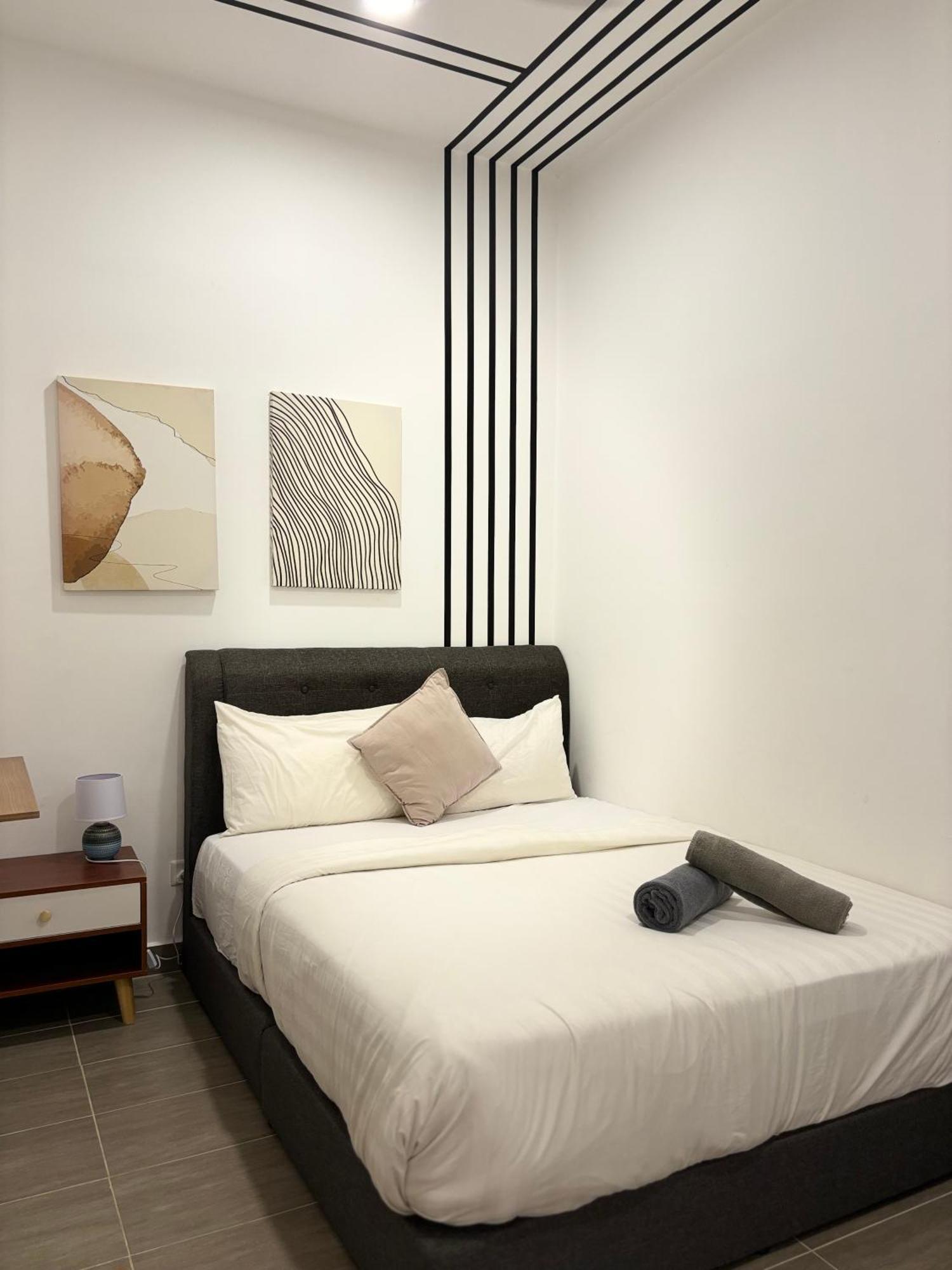 2Br Premium Suites Troika Kota Bharu By Aghome Esterno foto